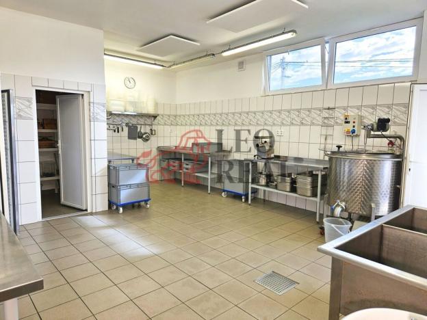 Prodej restaurace, Suchdol nad Odrou - Kletné, 225 m2