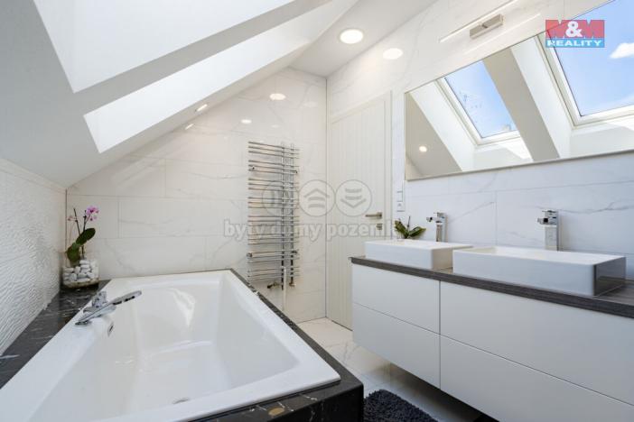 Prodej rodinného domu, Jindřichův Hradec - Jindřichův Hradec II, 9. května, 129 m2