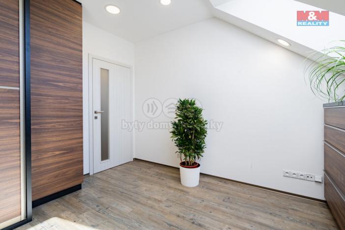 Prodej rodinného domu, Jindřichův Hradec - Jindřichův Hradec II, 9. května, 129 m2