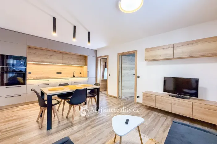 Pronájem bytu 3+kk, Znojmo, 17. listopadu, 75 m2