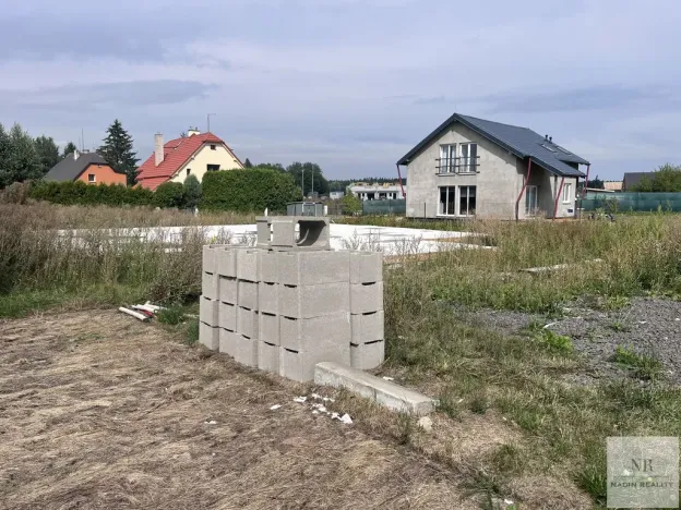 Prodej pozemku pro bydlení, Kolová, 910 m2