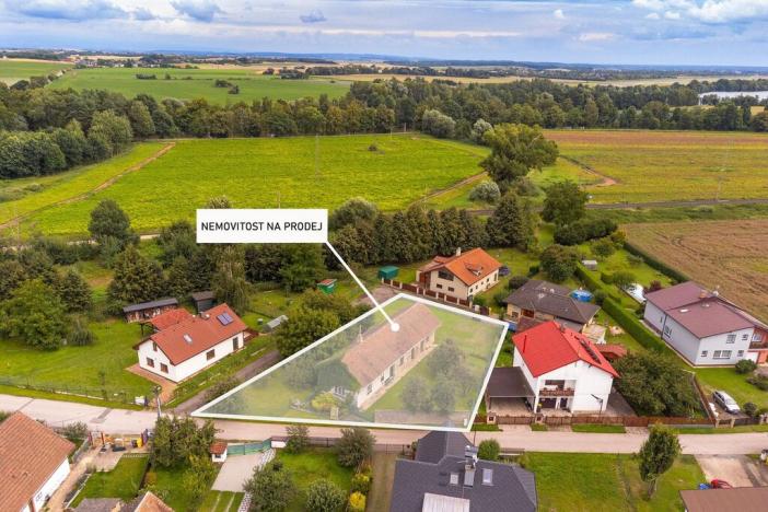 Prodej pozemku pro bydlení, Lochenice, 1191 m2
