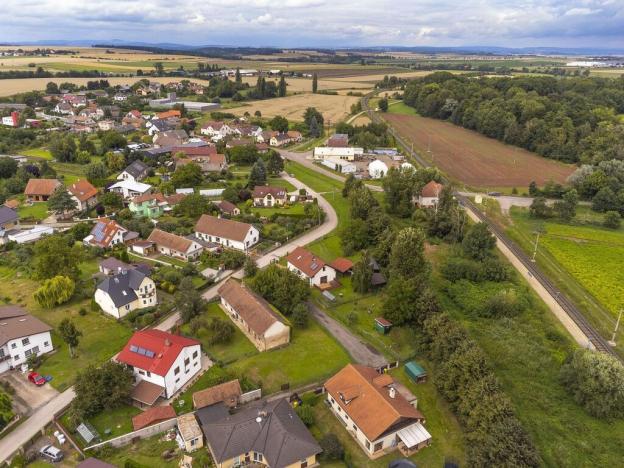 Prodej pozemku pro bydlení, Lochenice, 1191 m2