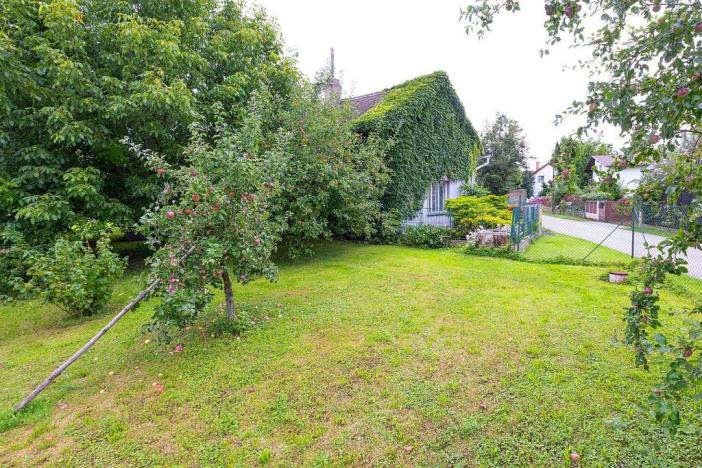 Prodej pozemku pro bydlení, Lochenice, 1191 m2