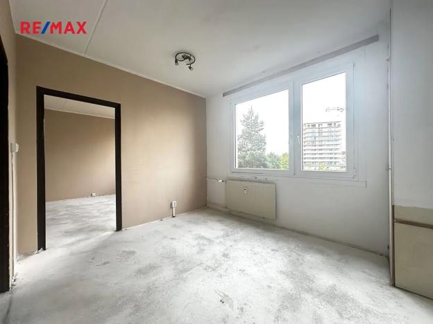 Prodej bytu 1+1, Plzeň, Toužimská, 39 m2