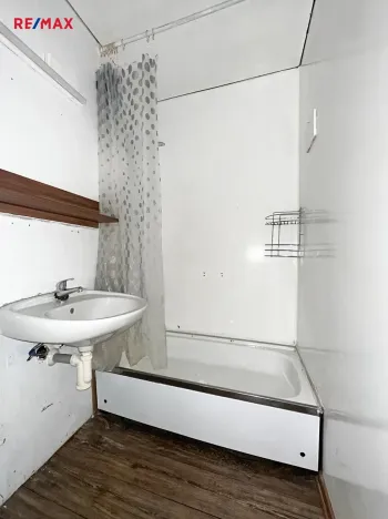 Prodej bytu 1+1, Plzeň, Toužimská, 39 m2