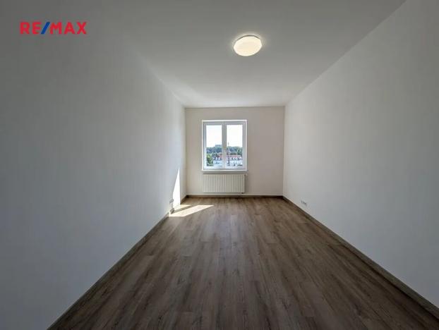 Pronájem bytu 2+1, Praha - Vršovice, Na louži, 59 m2