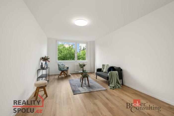 Prodej bytu 3+1, Praha - Modřany, Urbánkova, 79 m2