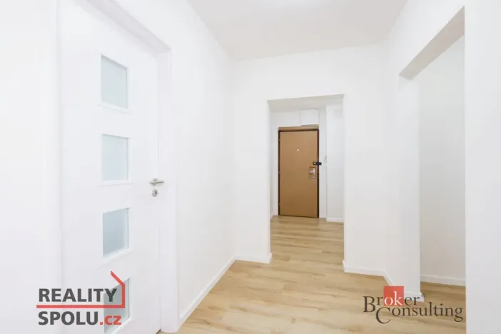 Prodej bytu 3+1, Praha - Modřany, Urbánkova, 79 m2