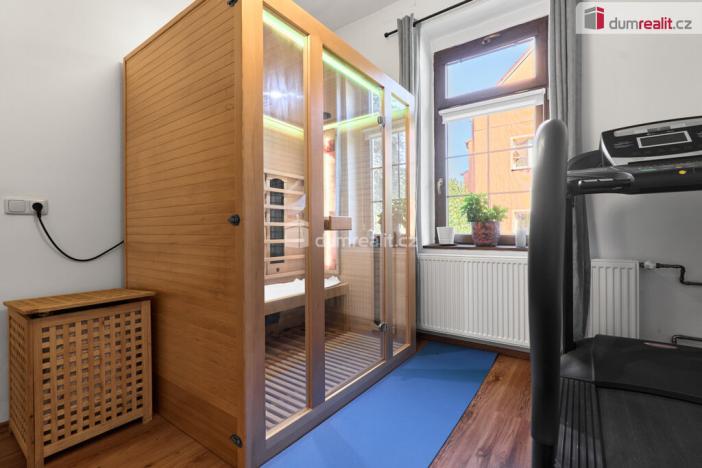 Prodej rodinného domu, Sadov, 372 m2