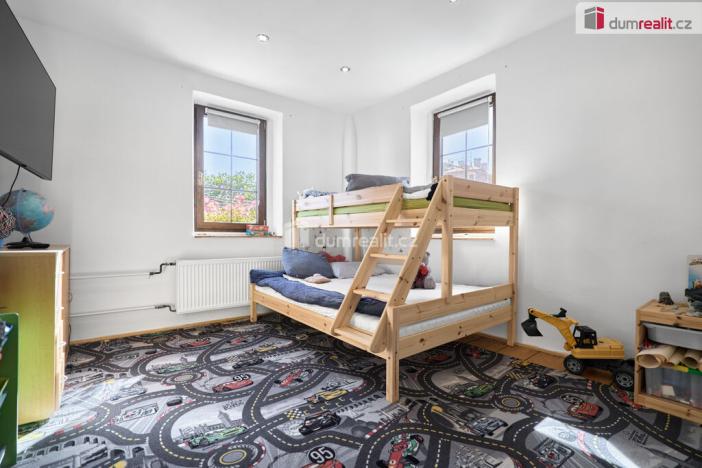 Prodej rodinného domu, Sadov, 372 m2