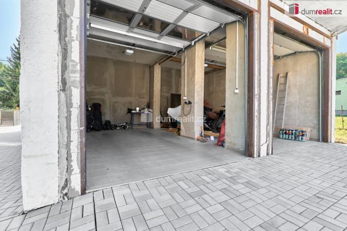 Prodej rodinného domu, Sadov, 372 m2