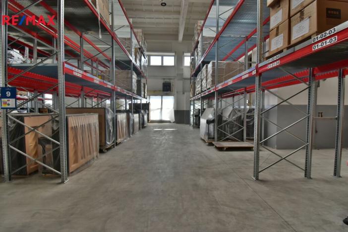 Pronájem skladu, Hradec Králové - Slezské Předměstí, Bratří Štefanů, 754 m2