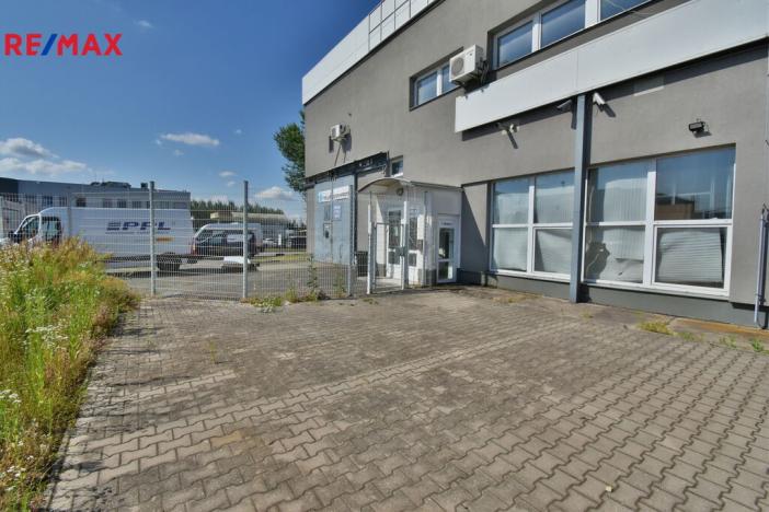 Pronájem skladu, Hradec Králové - Slezské Předměstí, Bratří Štefanů, 754 m2