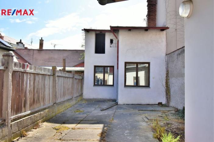 Prodej komerční nemovitosti, Nový Bydžov, Revoluční třída, 109 m2