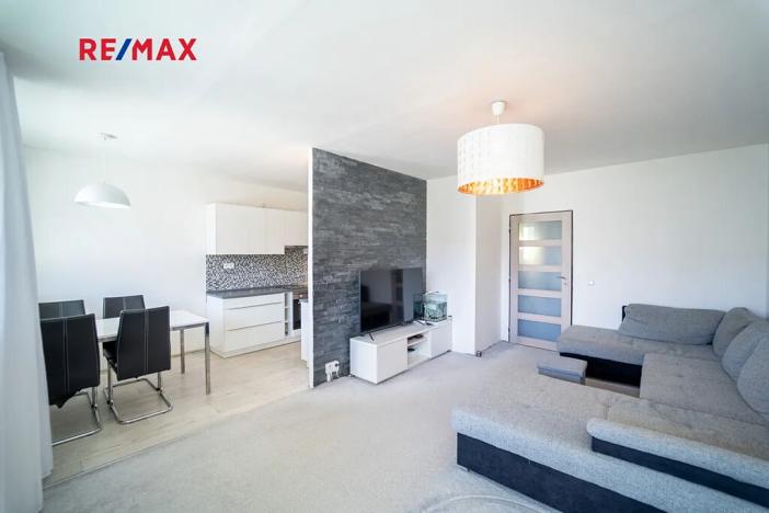 Prodej bytu 4+1, Praha - Řepy, Španielova, 90 m2