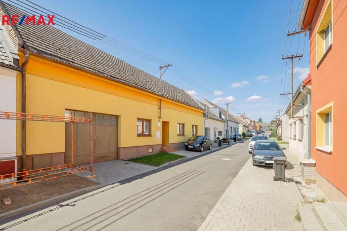 Prodej rodinného domu, Spytihněv, 278 m2