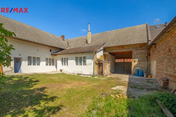 Prodej rodinného domu, Spytihněv, 278 m2