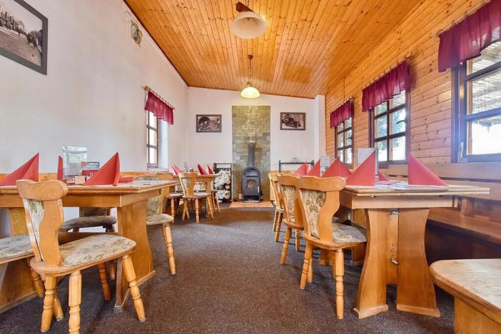 Prodej rodinného domu, Praha - Kobylisy, Klapkova, 245 m2