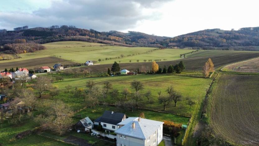 Prodej pozemku pro bydlení, Chomýž, 692 m2