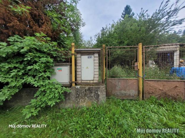 Prodej pozemku pro bydlení, Králův Dvůr, Nad Stadionem, 1439 m2