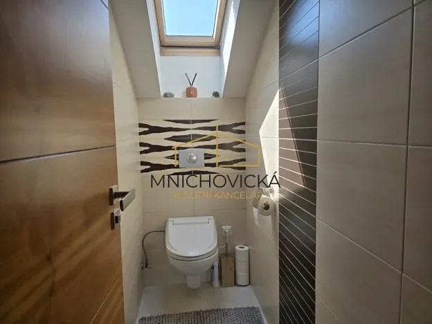 Prodej rodinného domu, Mnichovice, K Hubačovu, 186 m2