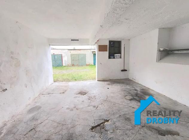 Prodej garáže, Děčín, Bělská, 20 m2