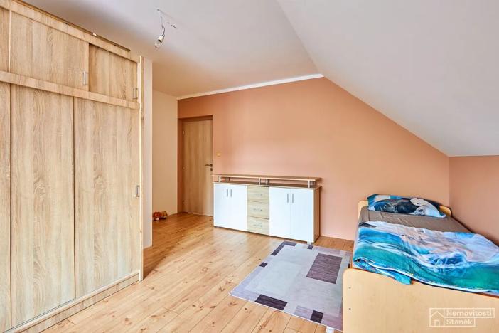 Prodej rodinného domu, Kestřany, 212 m2