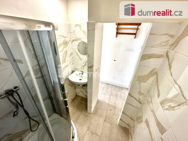 Pronájem bytu 1+kk, Ústí nad Labem - Ústí nad Labem-centrum, Hoření, 22 m2