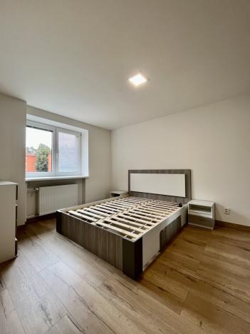 Pronájem bytu 2+1, Ostrava, Abramovova, 48 m2