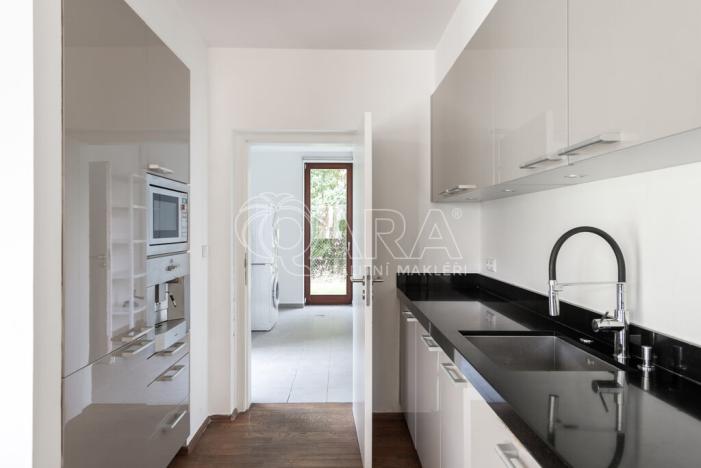 Prodej rodinného domu, Statenice, Zelená, 285 m2