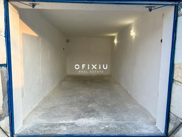 Prodej garáže, Adamov, Komenského, 20 m2