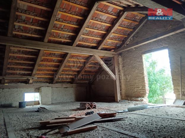 Pronájem skladu, Lipová, 160 m2