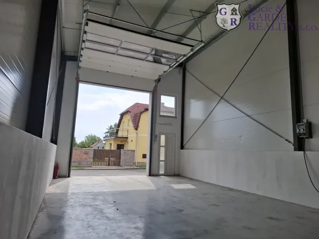 Pronájem skladu, Kostelec nad Labem, Letná, 232 m2