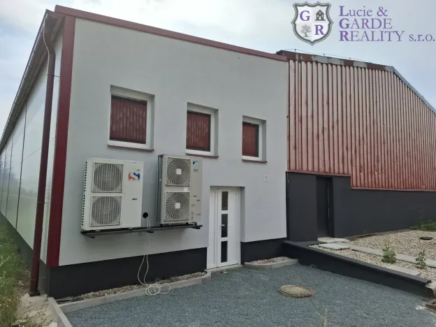 Pronájem skladu, Kostelec nad Labem, Letná, 232 m2
