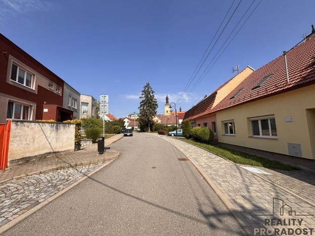 Prodej rodinného domu, Rousínov, Trávníky, 154 m2