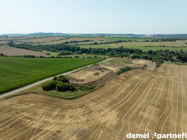 Prodej pozemku pro bydlení, Římov, 16966 m2