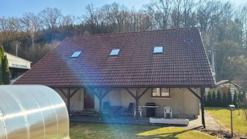 Prodej rodinného domu, Týnec nad Sázavou - Brodce, 187 m2