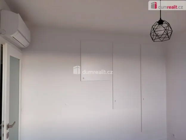 Pronájem bytu 3+1, Děčín - Děčín III-Staré Město, Zelená, 65 m2