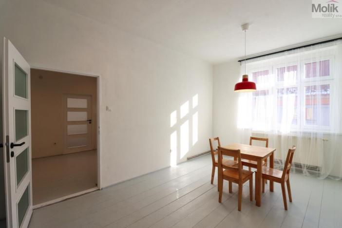 Pronájem bytu 2+1, Chomutov, Křižíkova, 82 m2