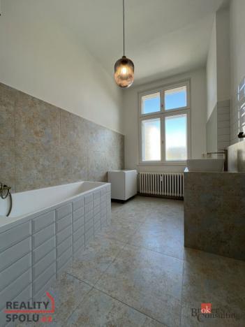 Pronájem bytu 2+1, Ostrava - Moravská Ostrava, Tyršova, 98 m2