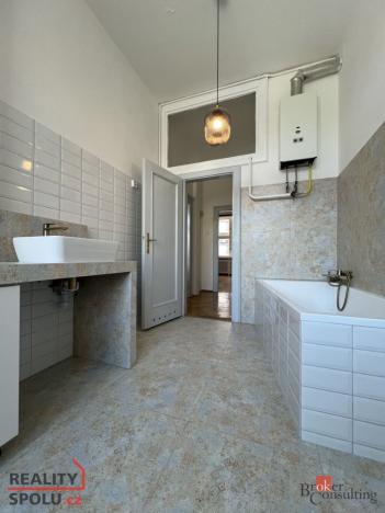 Pronájem bytu 2+1, Ostrava - Moravská Ostrava, Tyršova, 98 m2