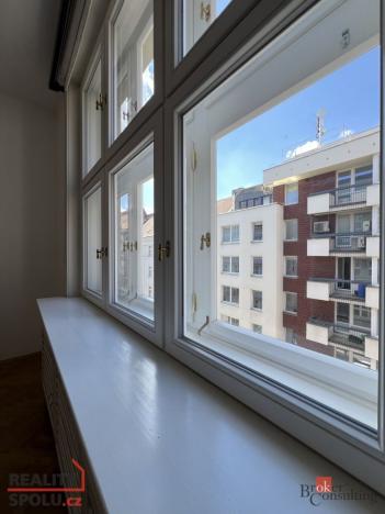 Pronájem bytu 2+1, Ostrava - Moravská Ostrava, Tyršova, 98 m2