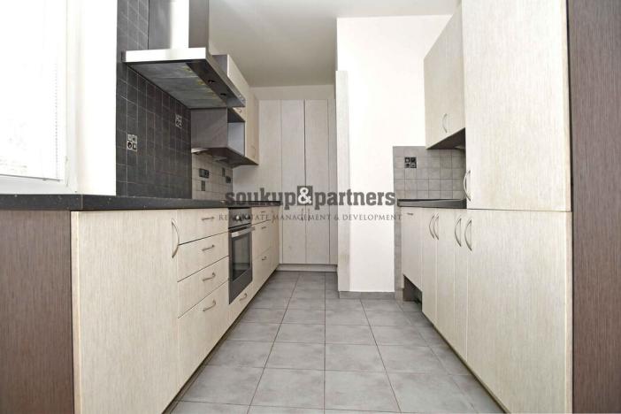 Prodej rodinného domu, Mukařov, Do Podkovy, 428 m2