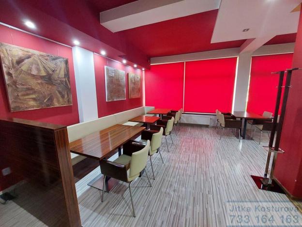Pronájem restaurace, Krnov - Pod Bezručovým vrchem, Říční okruh, 116 m2