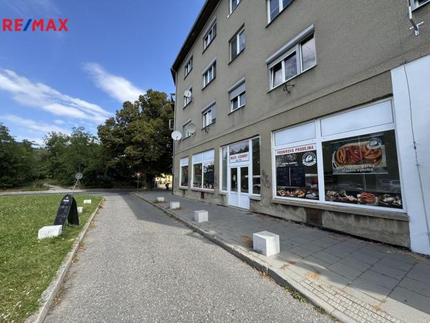 Prodej obchodního prostoru, Olomouc, Tomkova, 148 m2