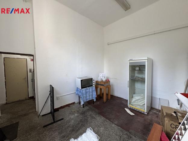 Prodej obchodního prostoru, Olomouc, Tomkova, 148 m2