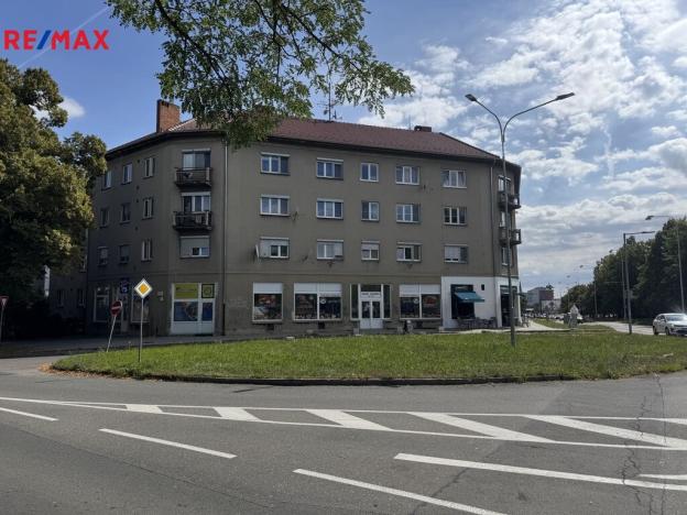 Prodej obchodního prostoru, Olomouc, Tomkova, 148 m2
