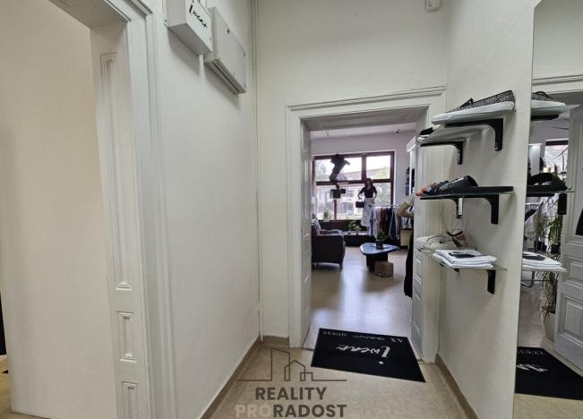 Pronájem obchodního prostoru, Hodonín, Štefánikova, 90 m2