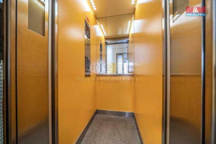 Prodej bytu 1+1, Rokycany - Nové Město, 34 m2